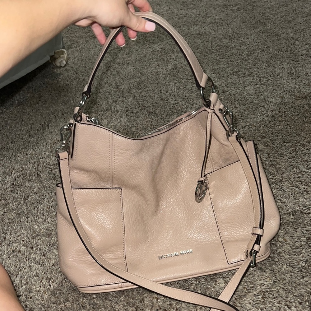 MICHAEL KORS purse